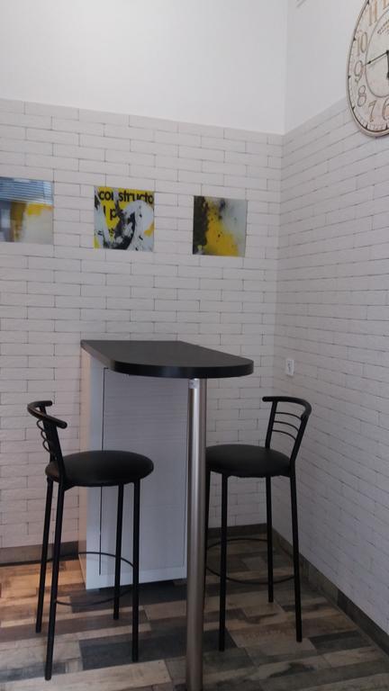 Apartment With Fireplace Λβιβ Εξωτερικό φωτογραφία