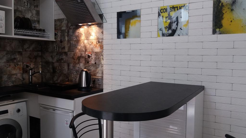 Apartment With Fireplace Λβιβ Εξωτερικό φωτογραφία